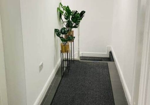 2 beds Apartment for Contractors