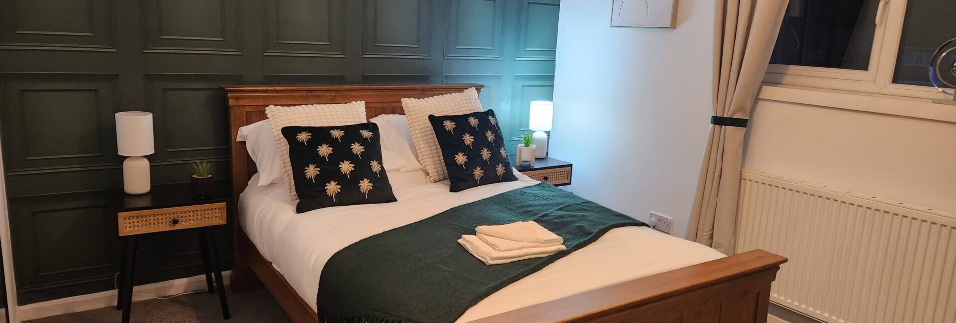 Bridge House Sleeps 10 in york, 10 mins to city